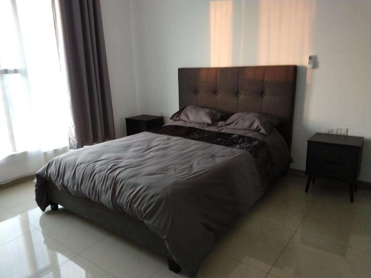 Premier Executive Apartment - The Ivy, East Legon Accra Kültér fotó